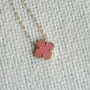 18k Yellow Gold Floral Clover Dainty Necklace